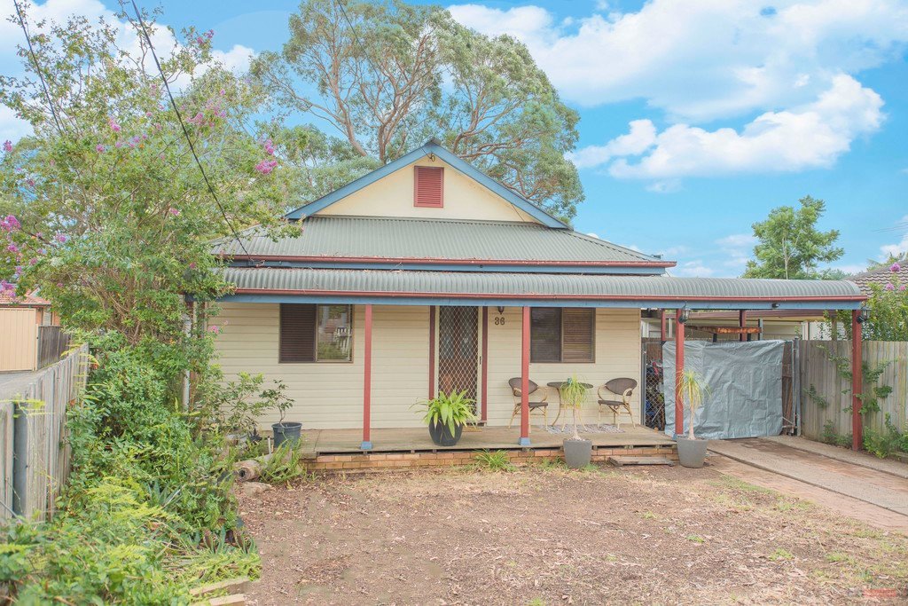 36 Irene Street PANANIA 1