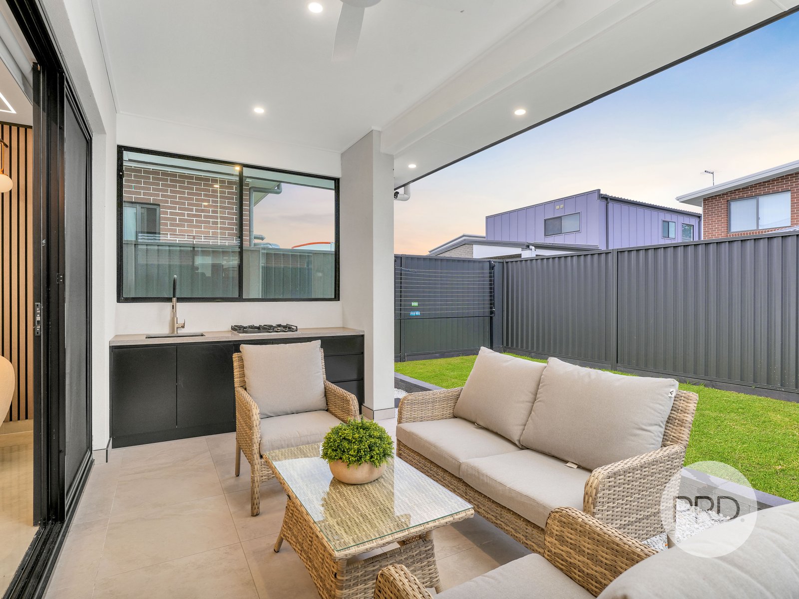 36 Kensell Street AUSTRAL 19