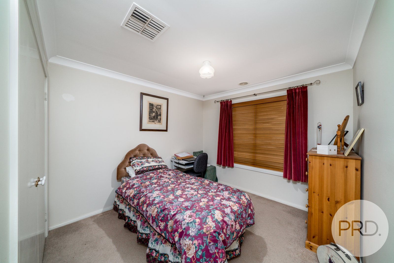 36 Kimberley Drive TATTON 11