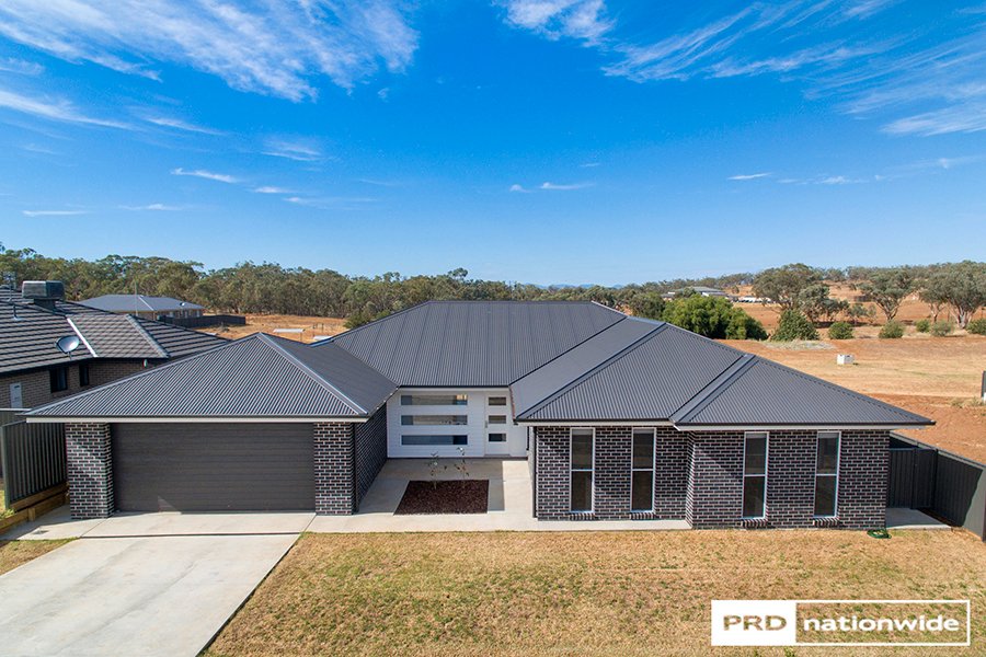 36 Kingham Street TAMWORTH 3