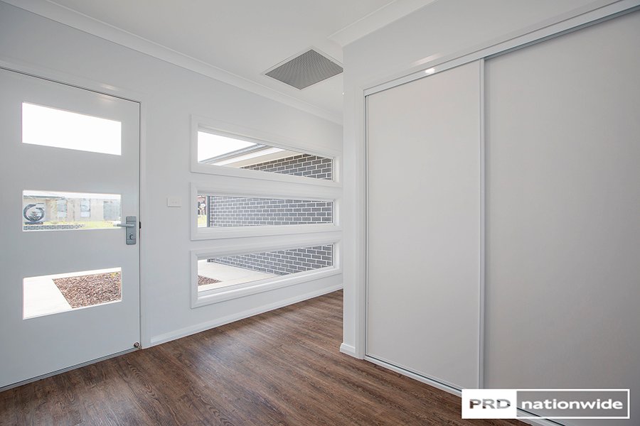 36 Kingham Street TAMWORTH 4