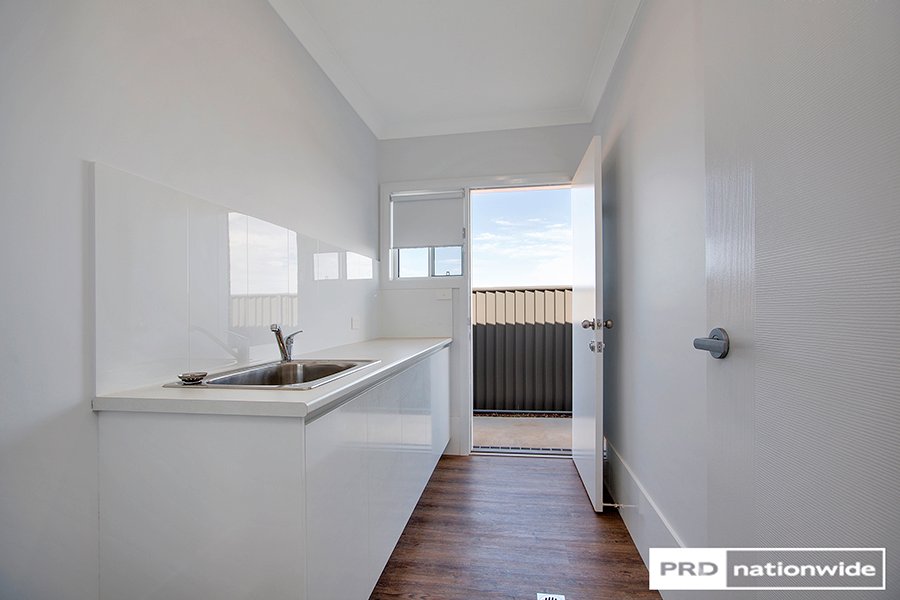 36 Kingham Street TAMWORTH 14