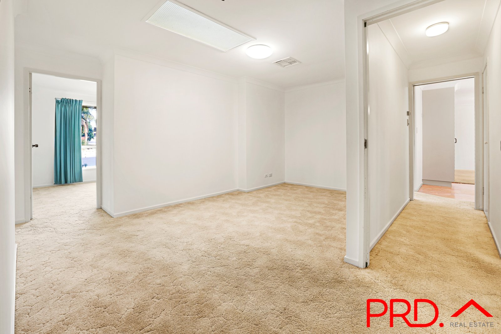 36 Kurrajong Street TAMWORTH 5