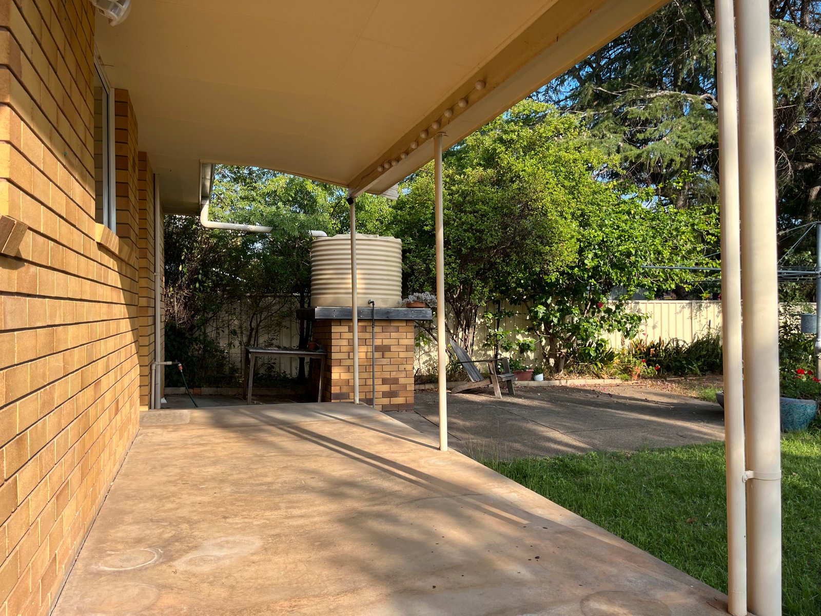 36 Kyooma Street TAMWORTH 9