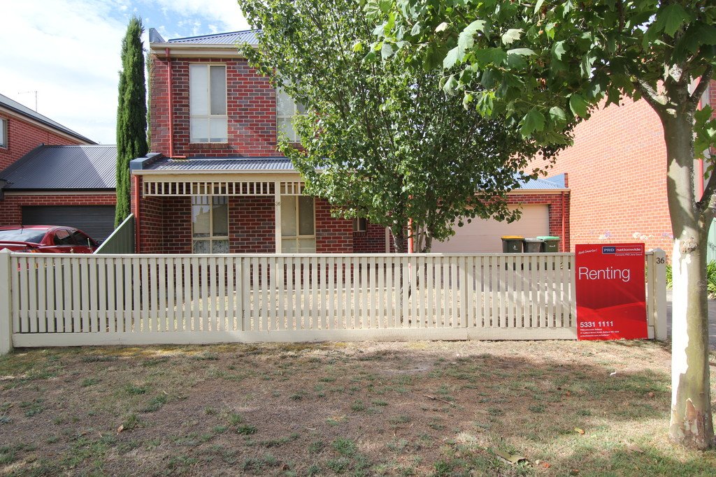 36 Lake Gardens Avenue LAKE GARDENS 1