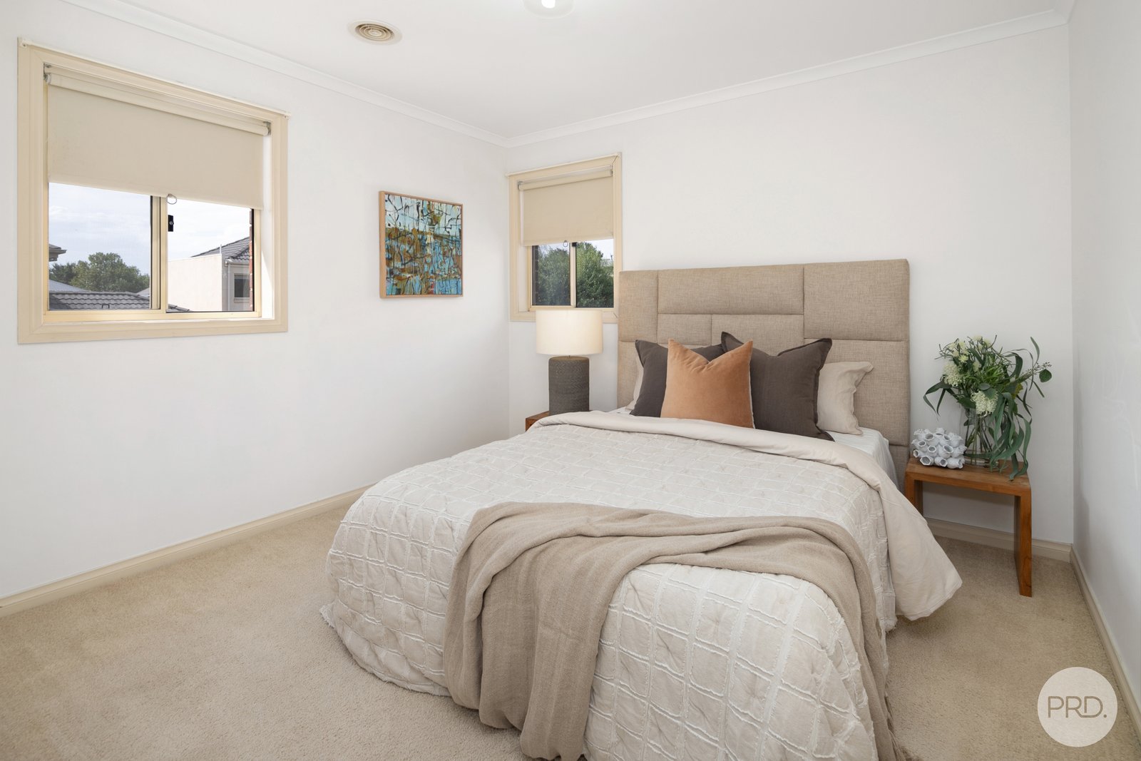 36 Lake Gardens Avenue LAKE GARDENS 7