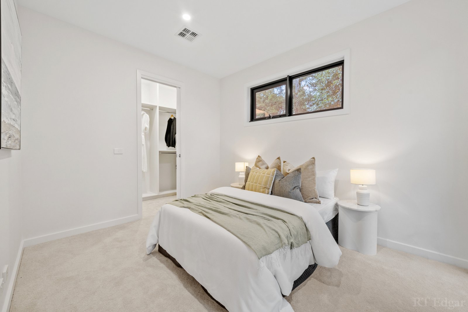 Real Estate and Property in 3/6 Leicester Street, Balwyn North, VIC