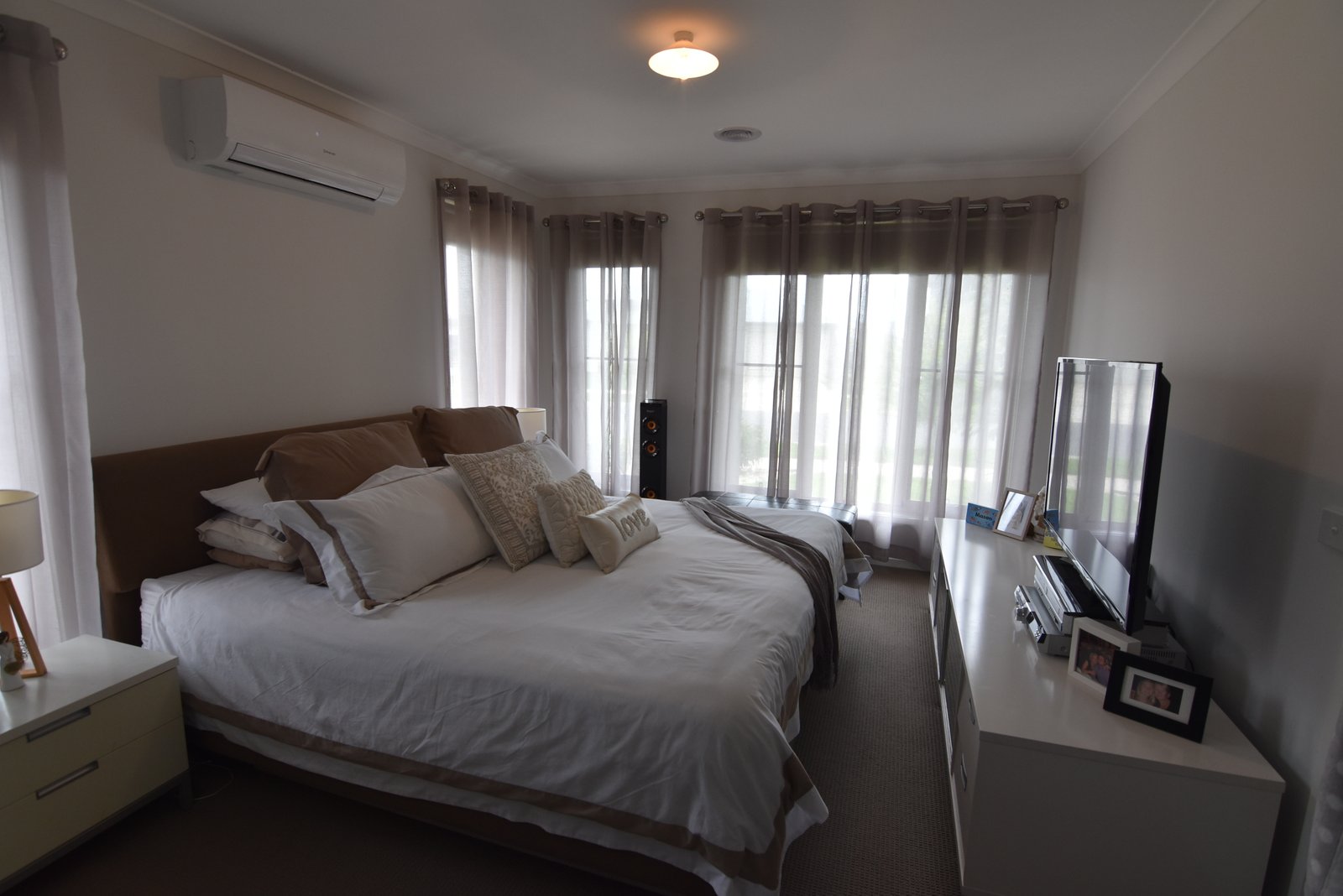 Gallery: 36 Littlewood Drive