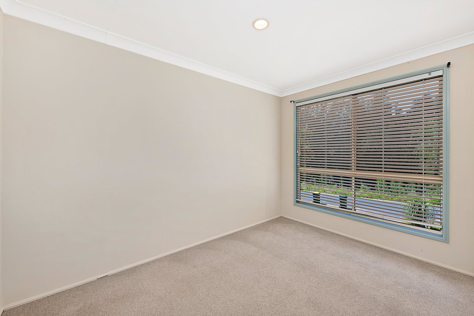 36 Lord Street LAURIETON 4