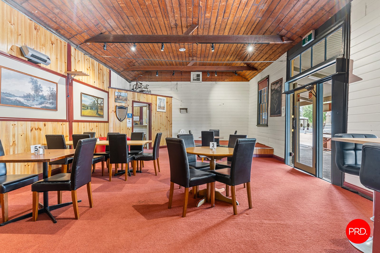  36 Lyons Street NEWBRIDGE 17