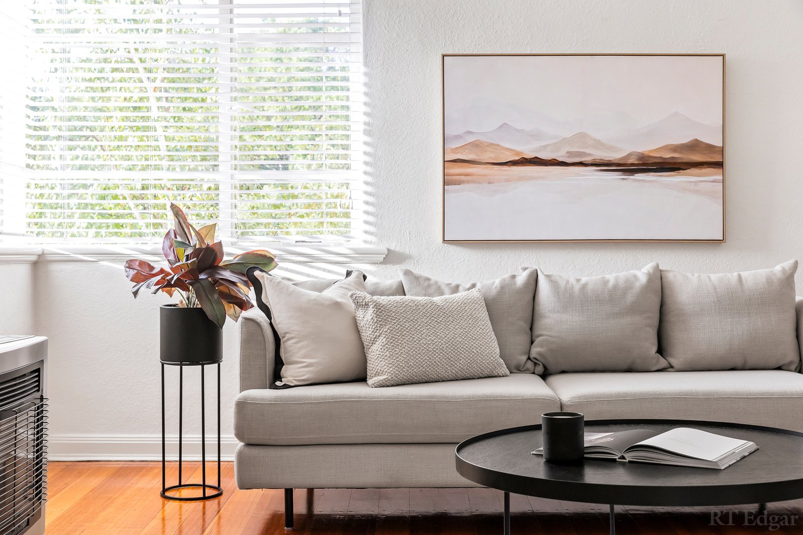 Real Estate and Property in 3/6 Mackie Court, Kew, VIC