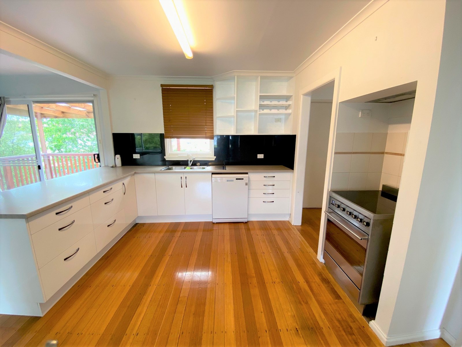 36 Malabar Road CLAREMONT 2