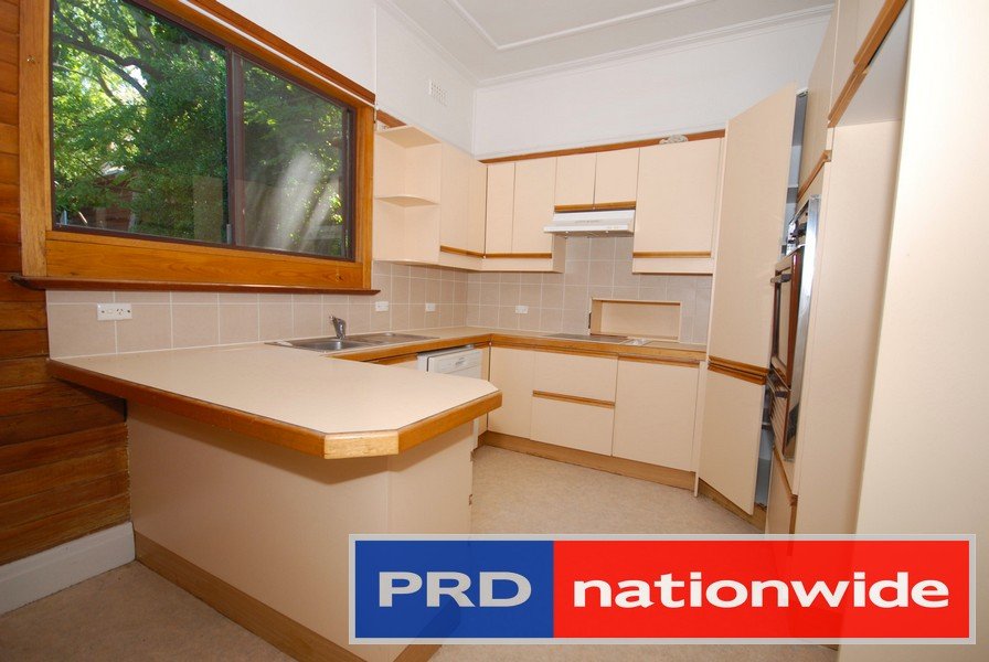 36 Malbon Street BUNGENDORE 2
