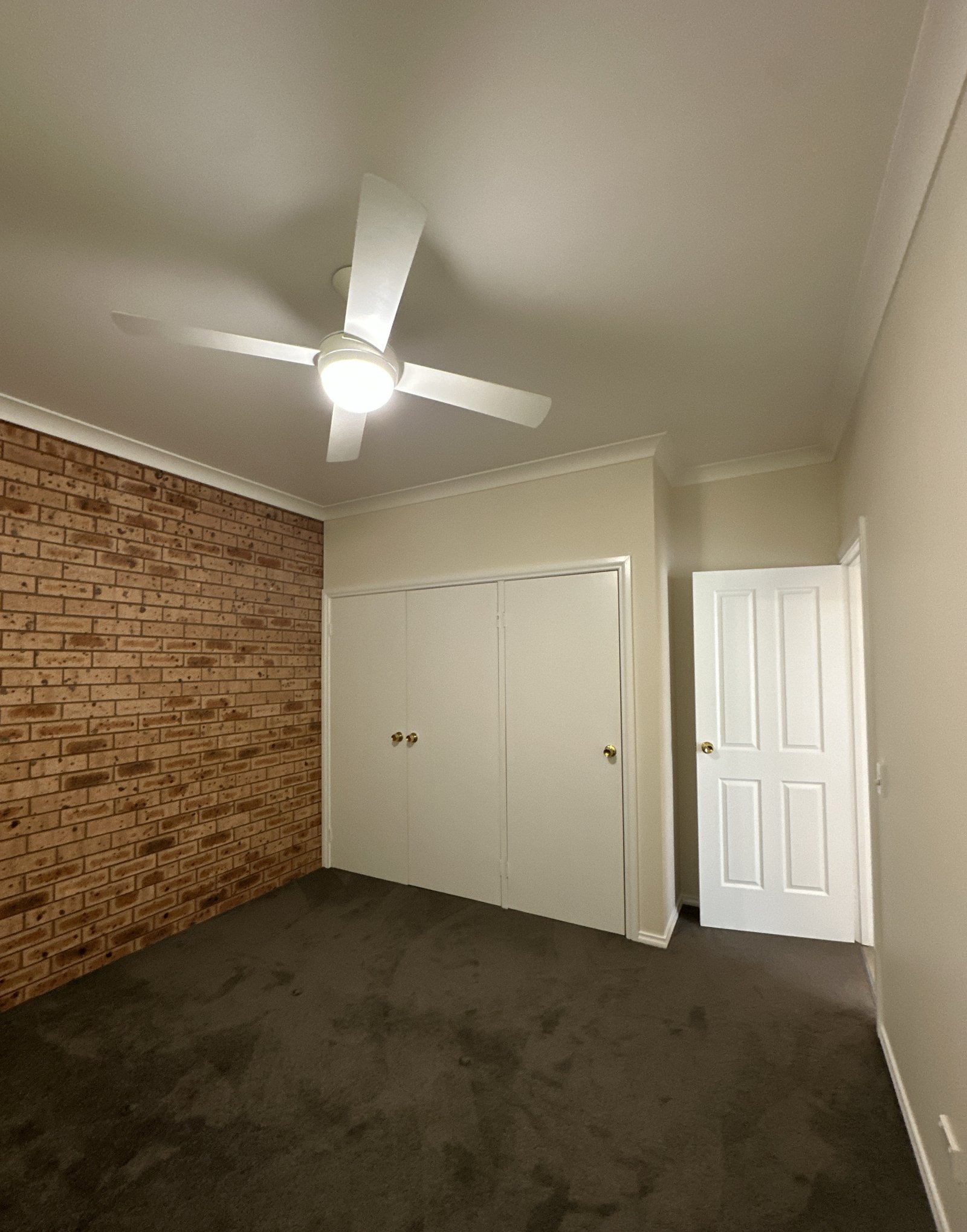 3/6 Mangaroo Avenue TUMUT 3