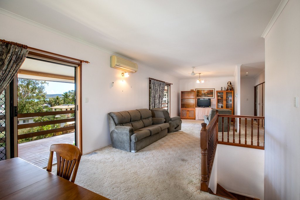 36 Manooka Drive CANNONVALE 6