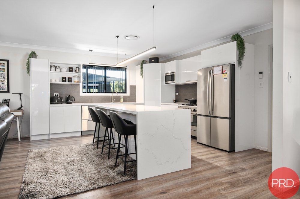 36 Mansfield Street GRETA 27