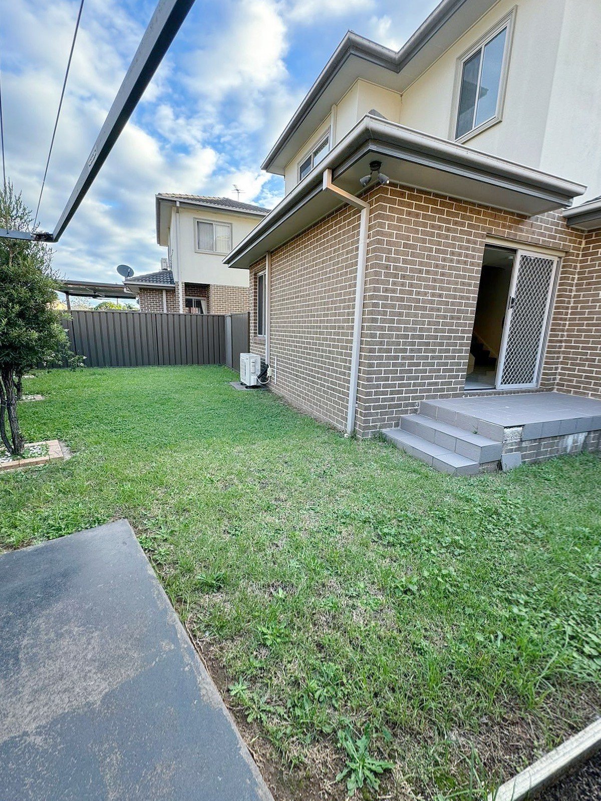 3/6 Market Street MOOREBANK 9