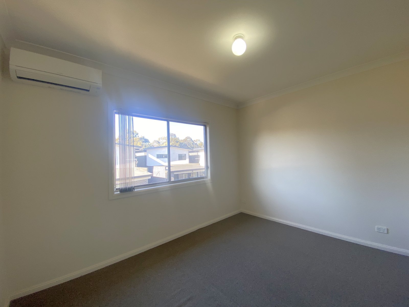 3/6 Market Street MOOREBANK 7