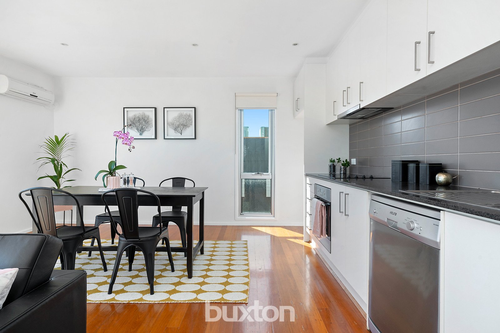 Gallery: 3/6 May Street