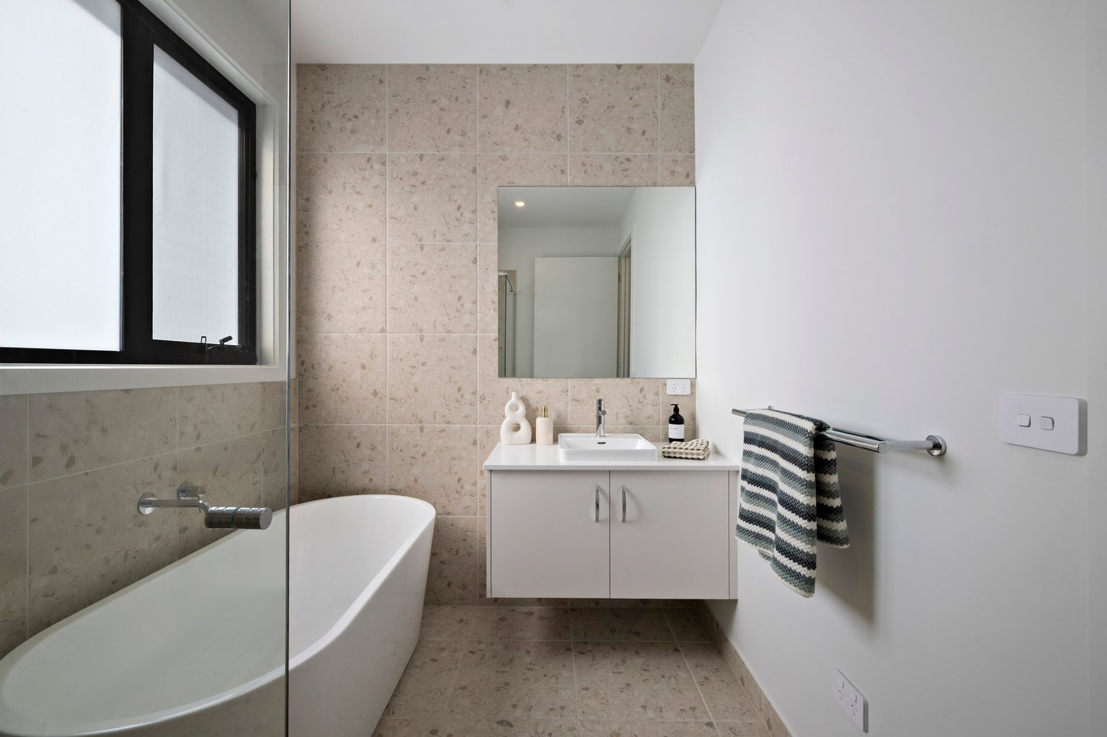 36 Mcleod Road, Mount Martha, 3934