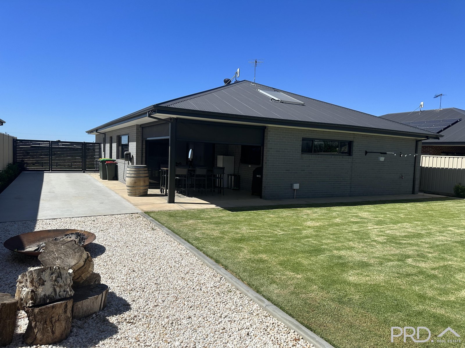 36 Milan Drive IRYMPLE 21