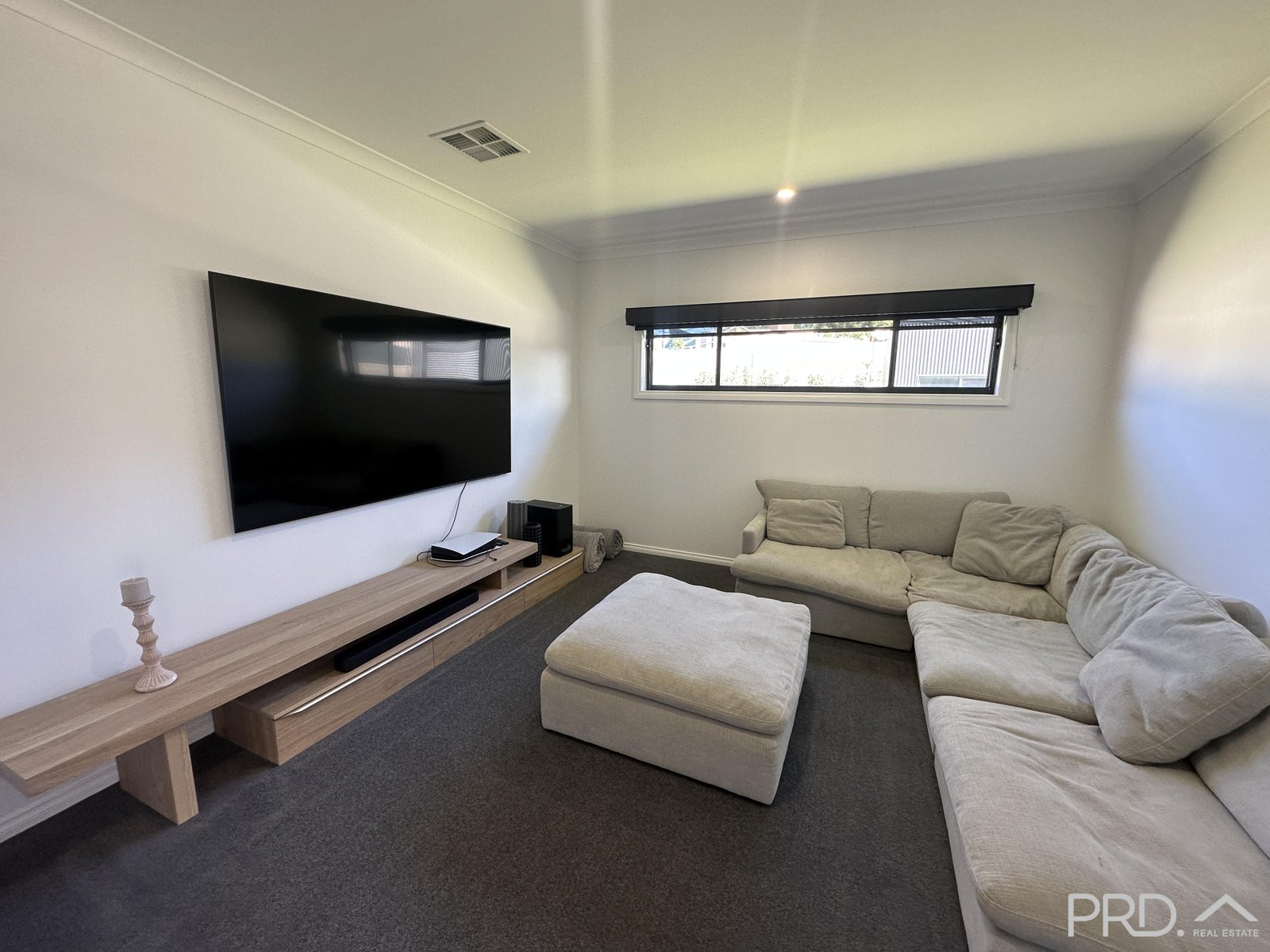 36 Milan Drive IRYMPLE 10