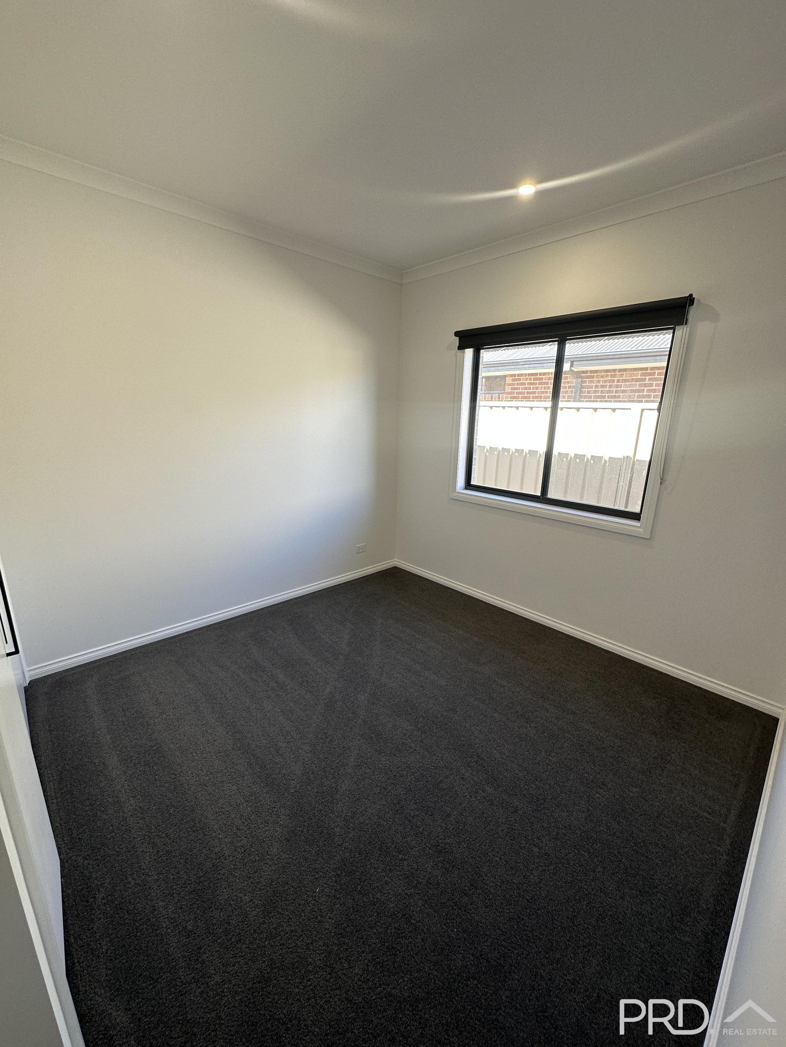 36 Milan Drive IRYMPLE 12