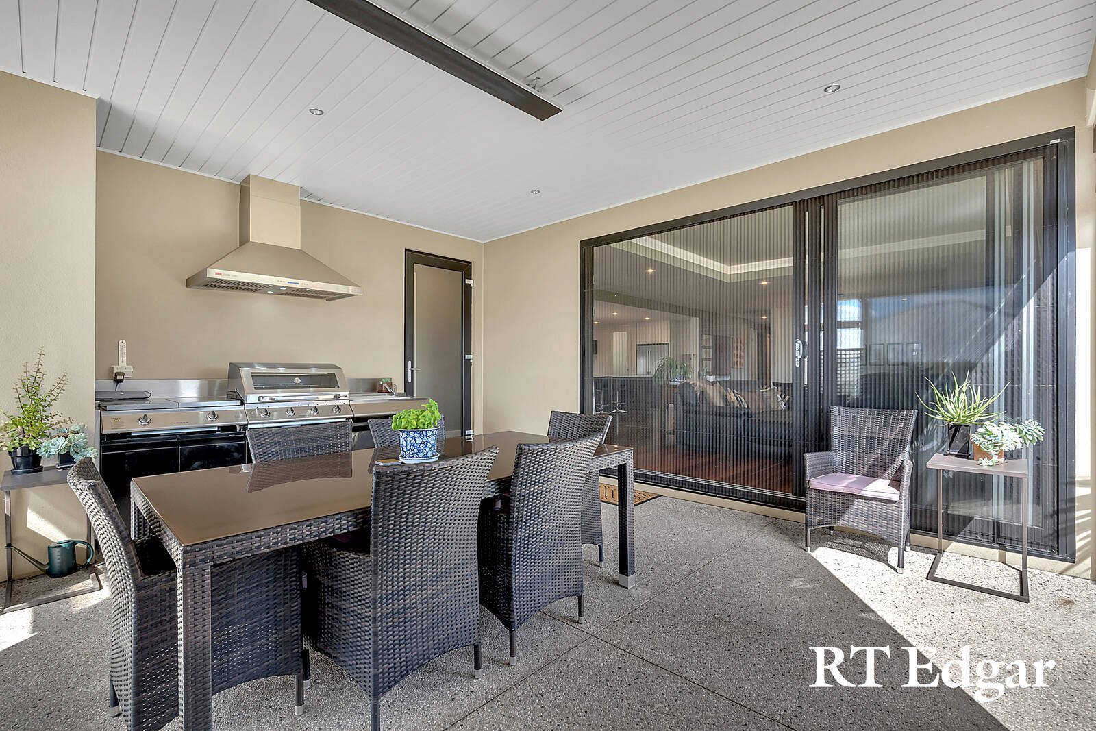 Real Estate and Property in 36 Mulgutherie Way, Gisborne, VIC