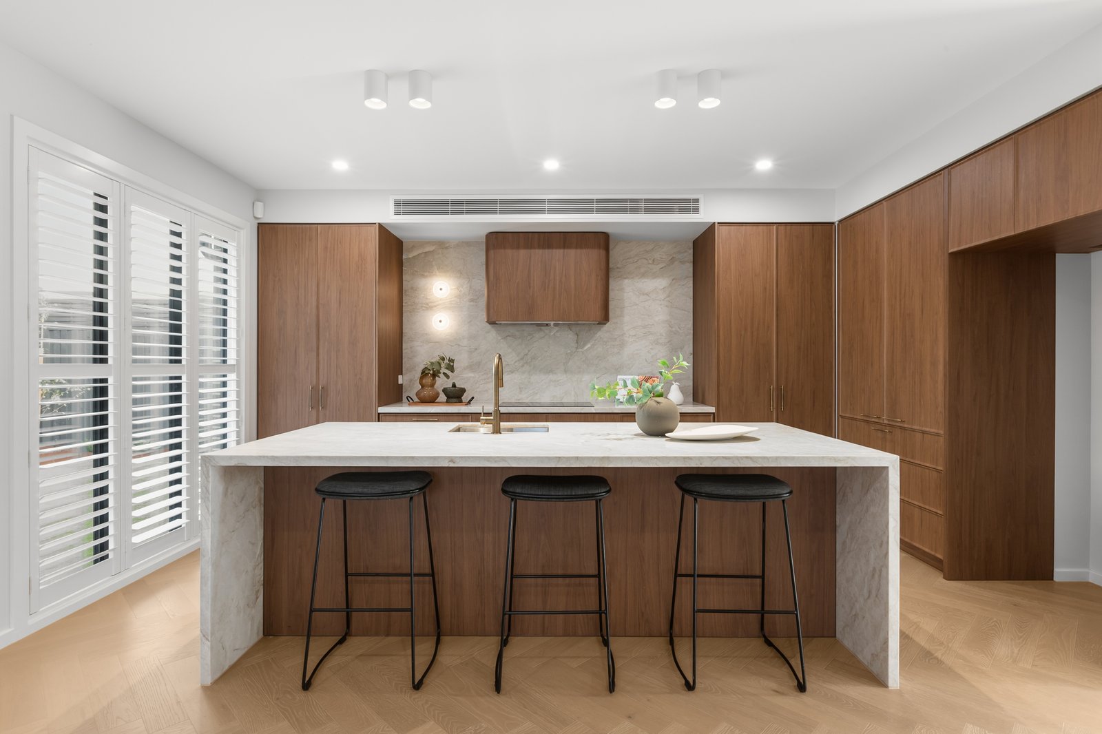 Gallery: 36 Mummery Street