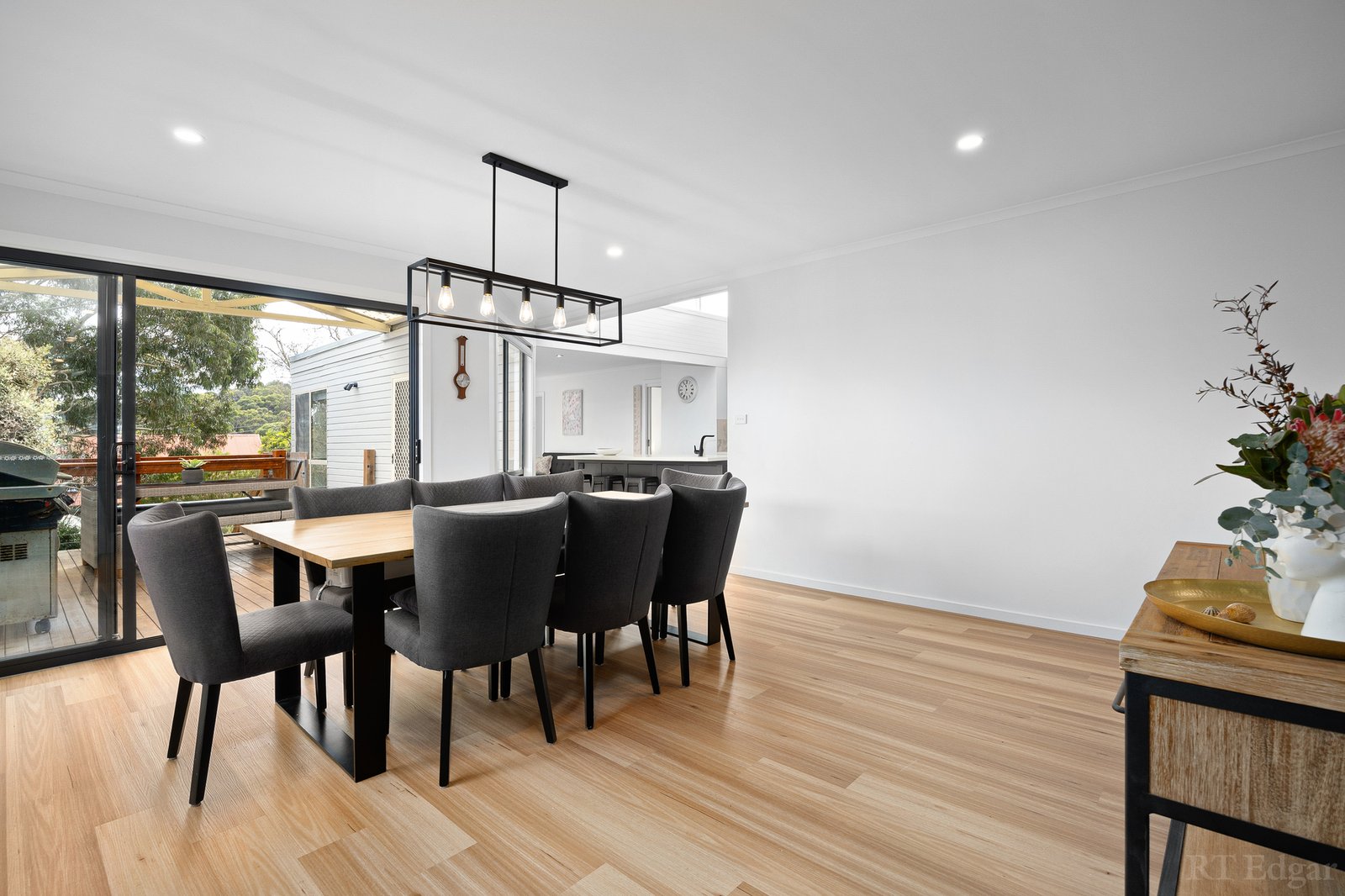 Real Estate and Property in 36 Murawa Drive, Rosebud, VIC