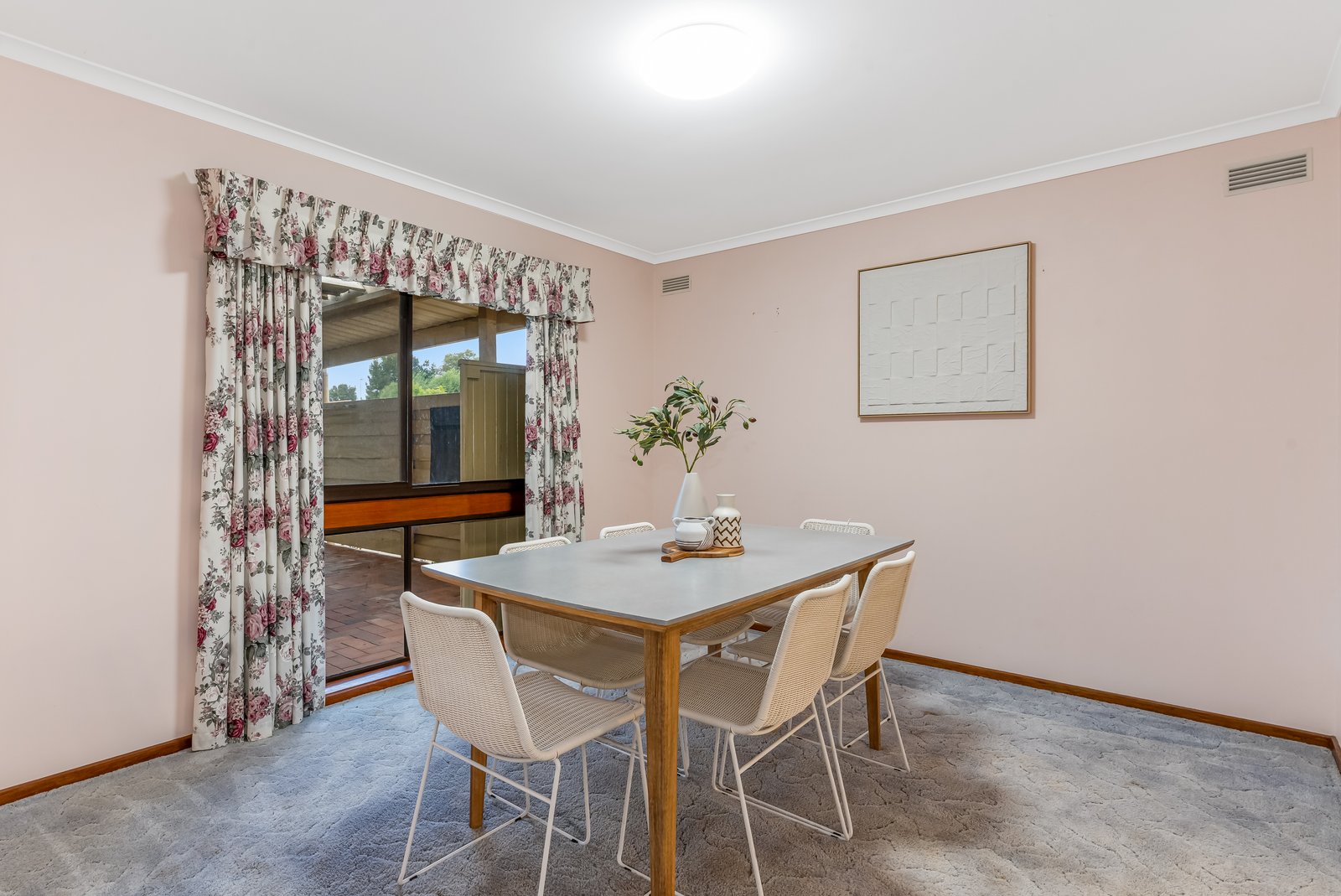36 Nabilla Cres  STRATHDALE 5