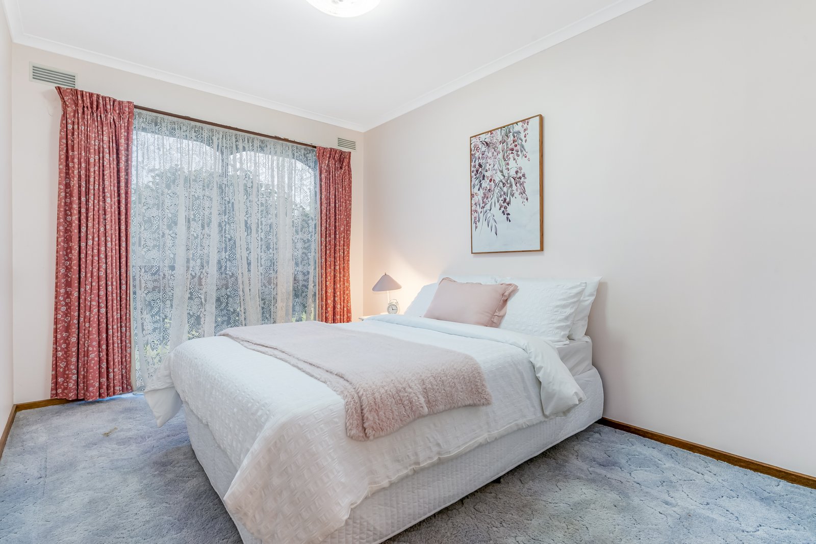 36 Nabilla Cres  STRATHDALE 11