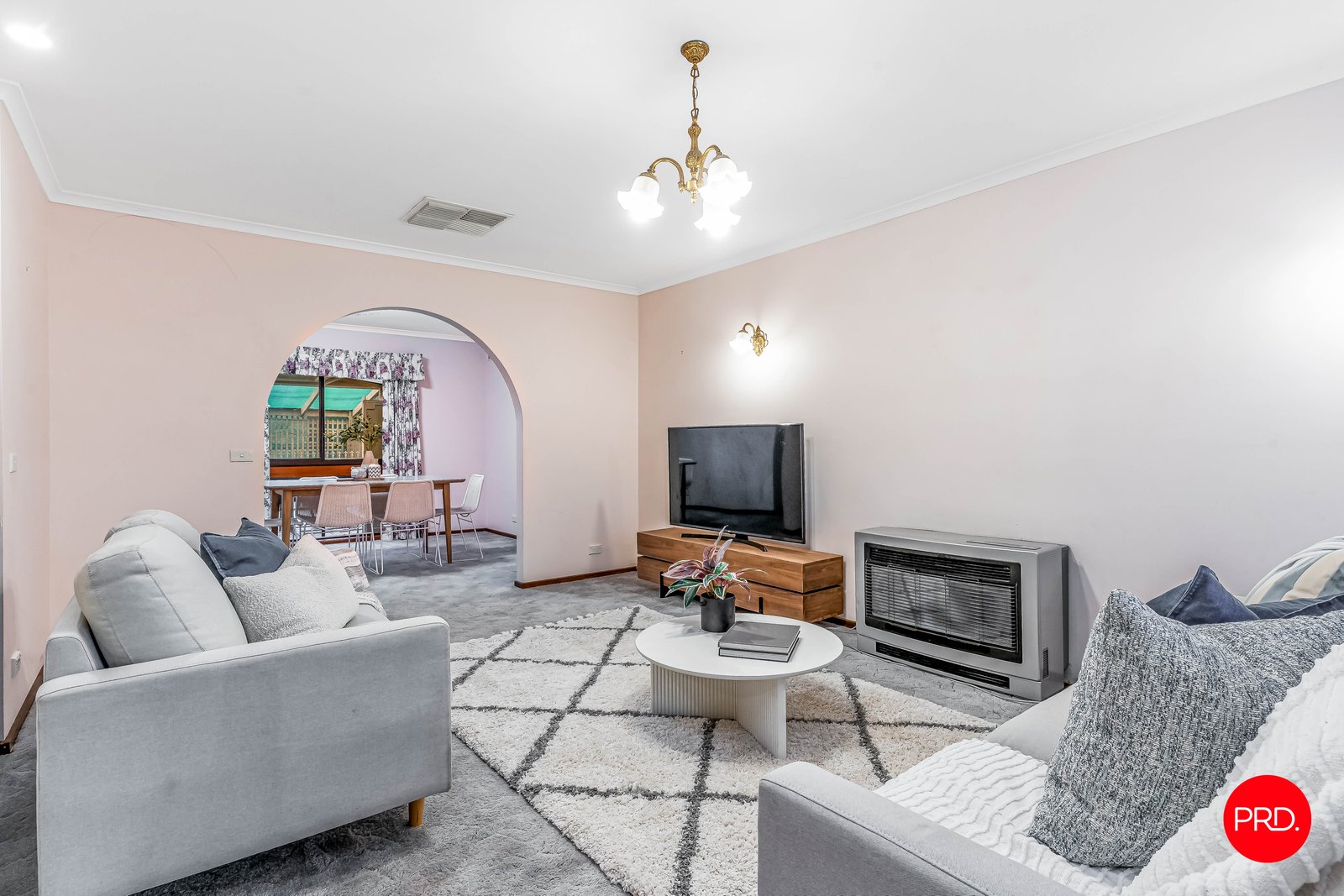 36 Nabilla Crescent STRATHDALE 6