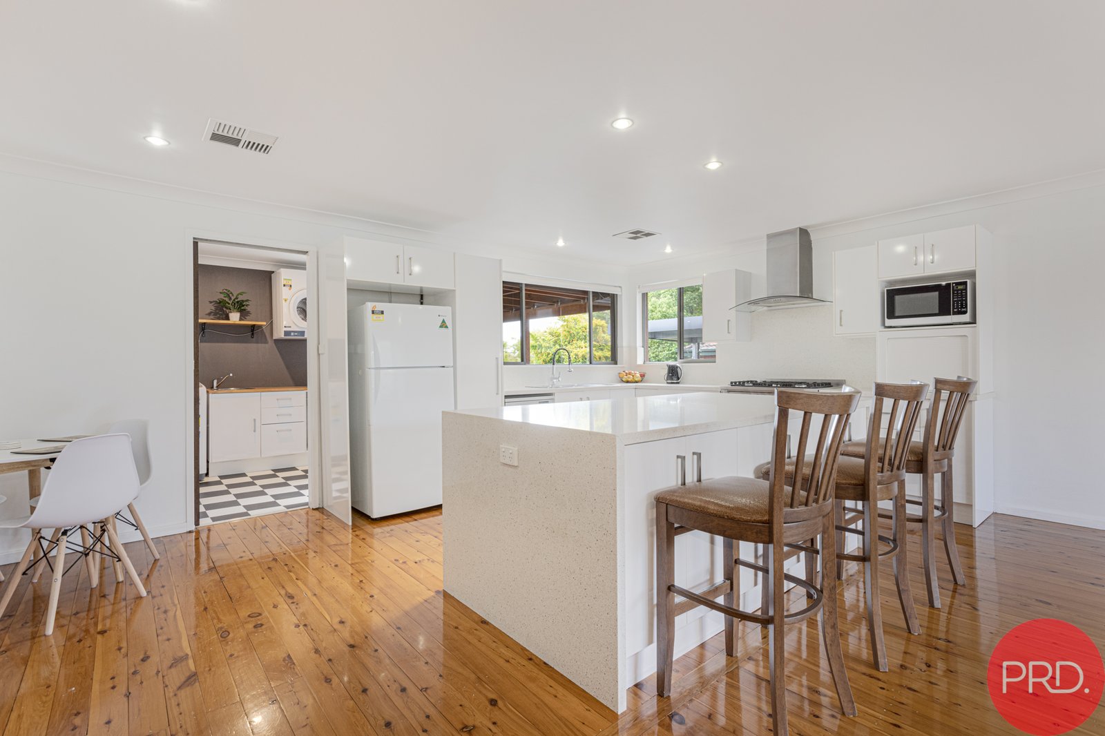 36 Nelson Street GRETA 9