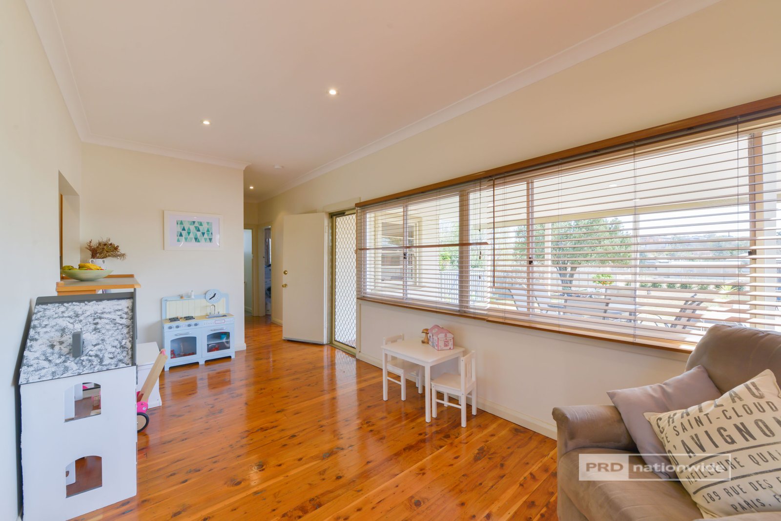 36 North Street TAMWORTH 12