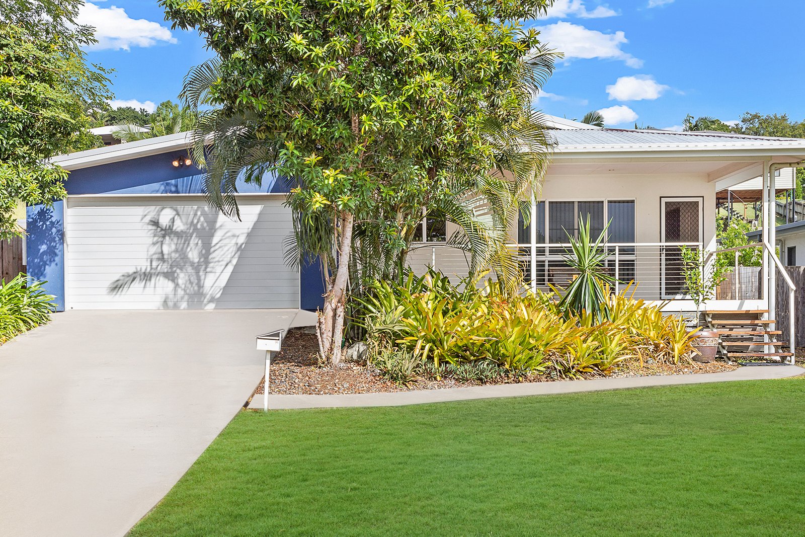 36 Parker Road CANNONVALE 2