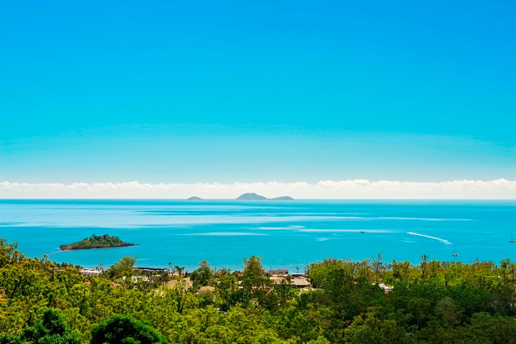 36 Parkwood Terrace CANNONVALE 3