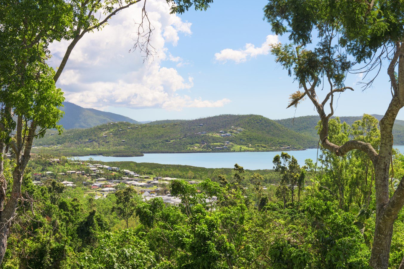 36 Parkwood Terrace CANNONVALE 9