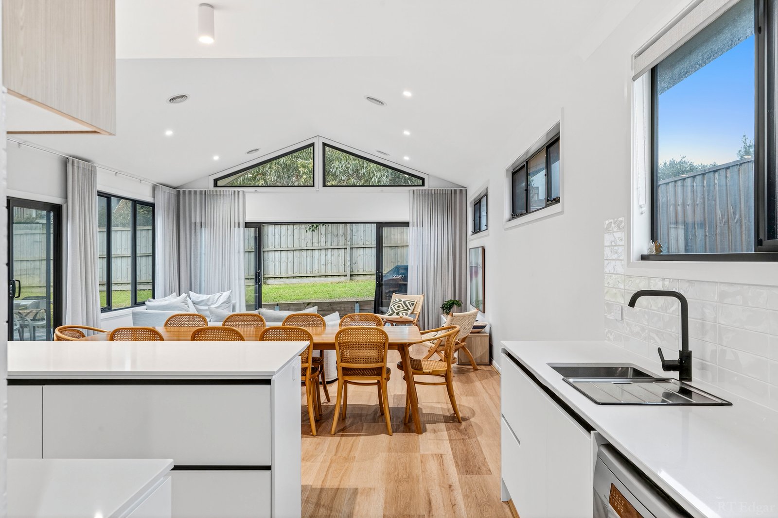 Real Estate and Property in 36 Phelan Street, Point Lonsdale, VIC