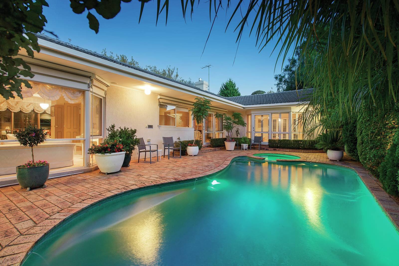 36 Pine Avenue, Camberwell, VIC