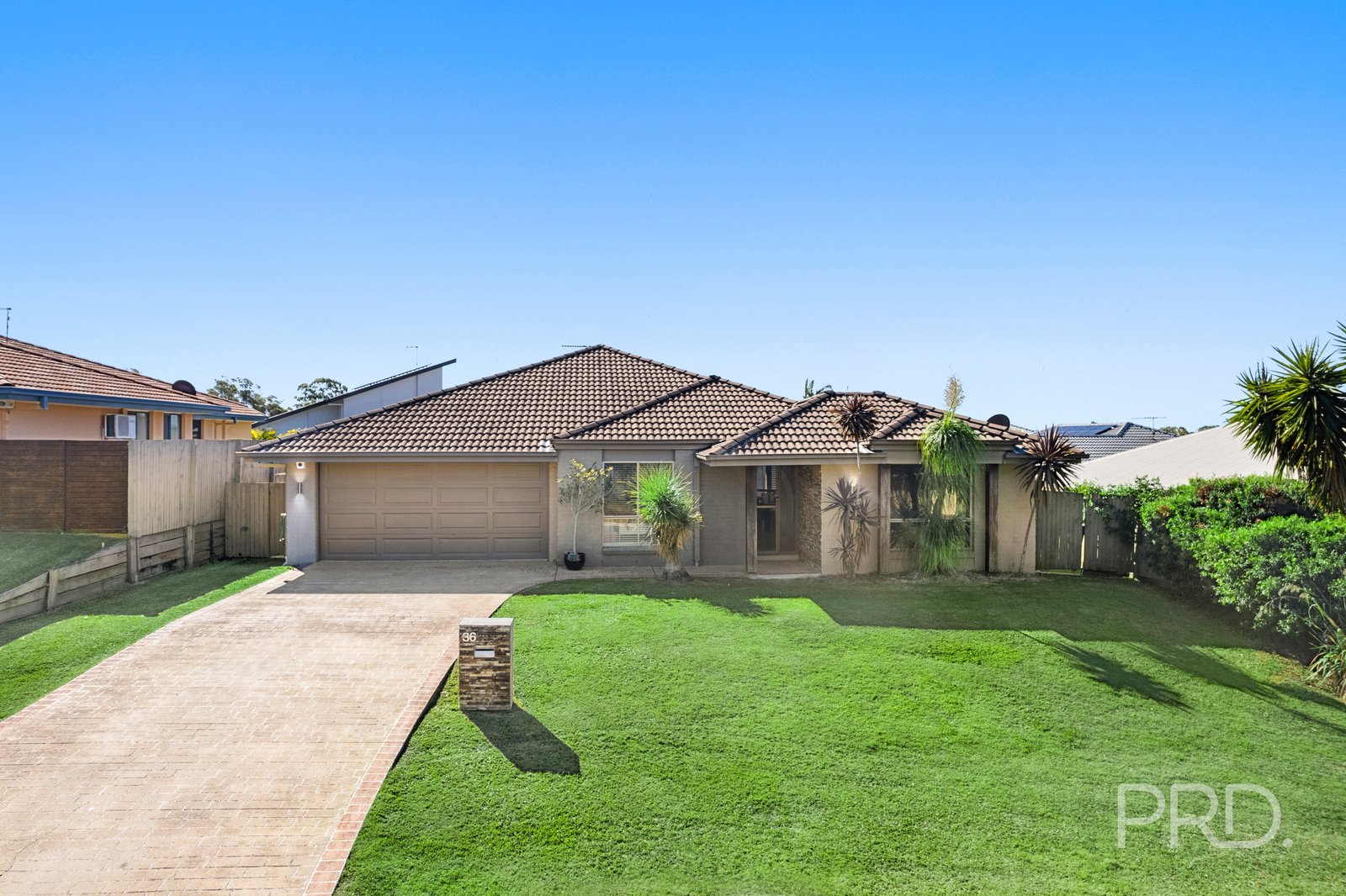 36 PORTLAND Parade REDLAND BAY 1