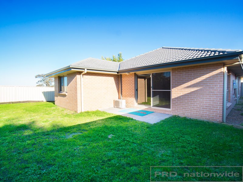 36 Pumphouse Crescent RUTHERFORD 12