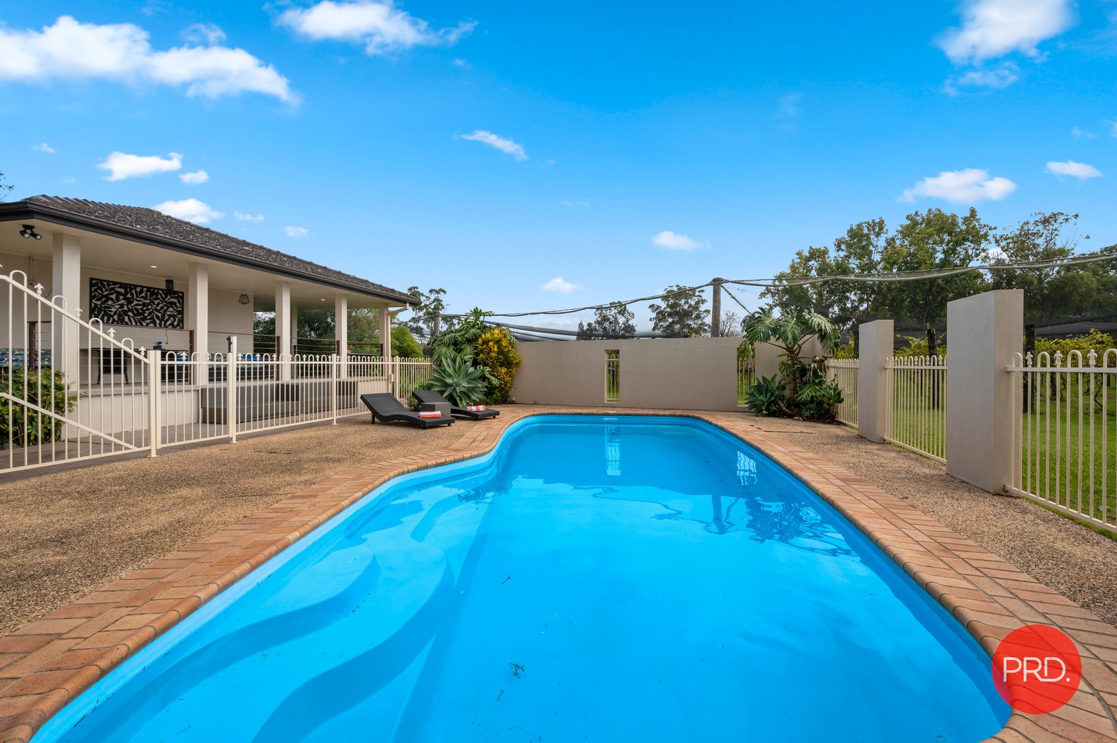 36 Queen Street RALEIGH 15