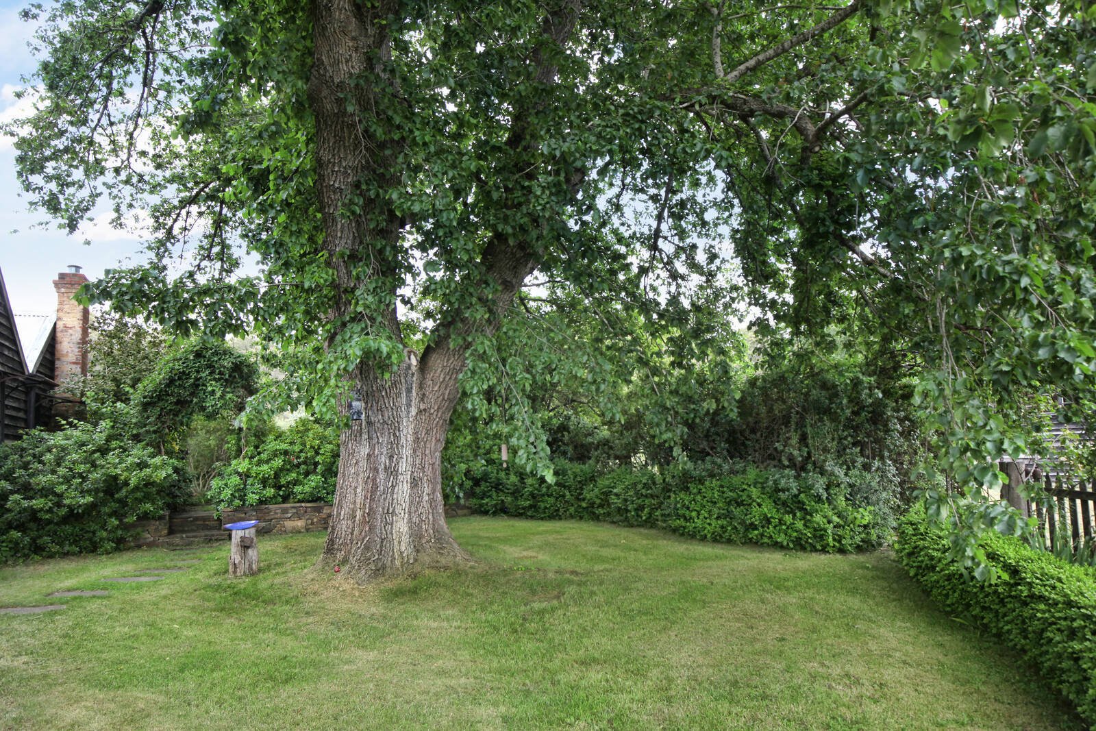 Real Estate and Property in 36 Reservoir Road, Lauriston, VIC