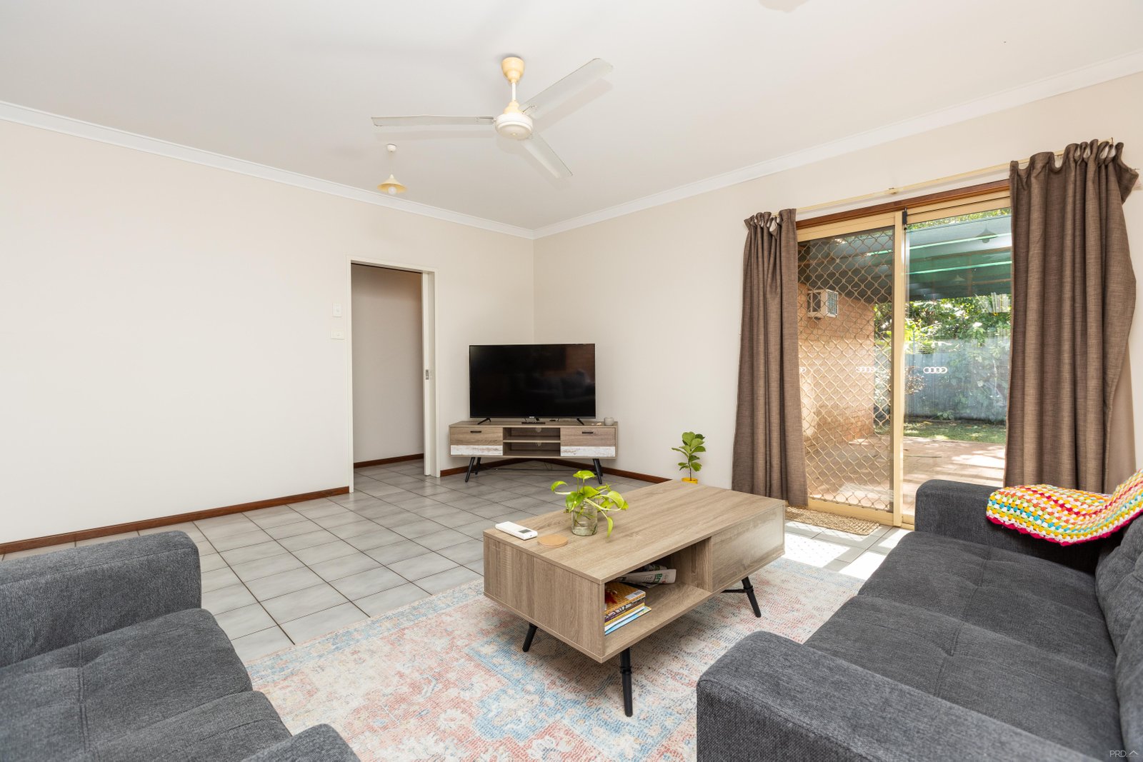 3/6 Rhatigan Place CABLE BEACH 15