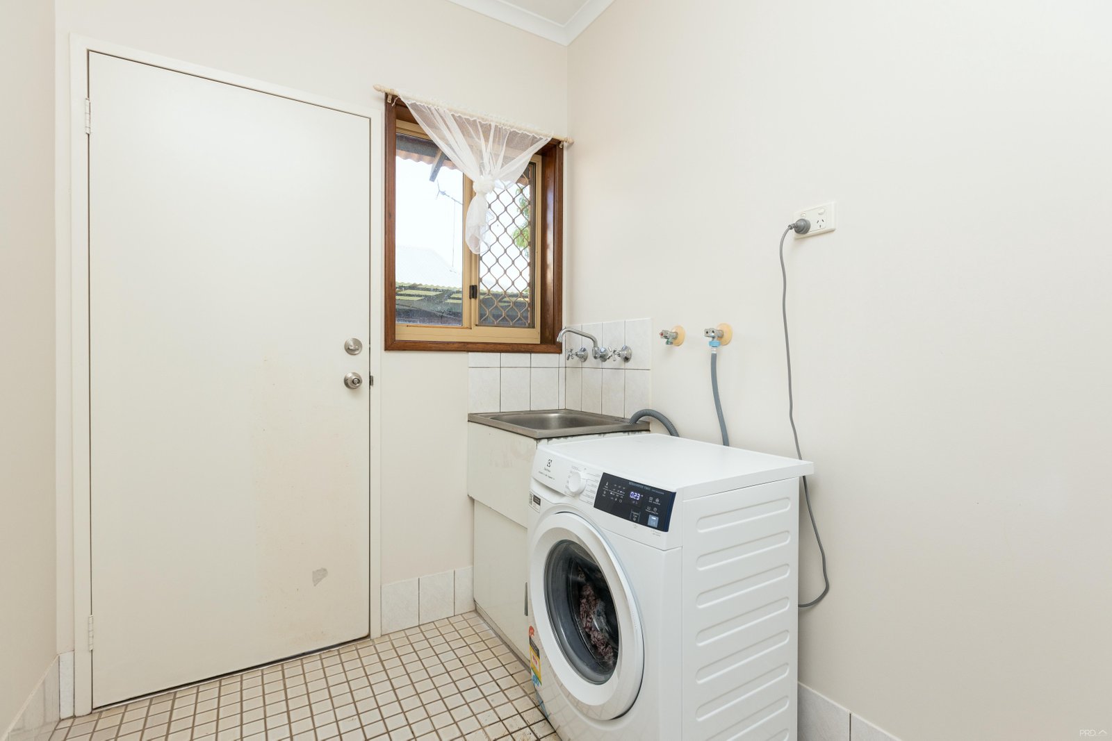 3/6 Rhatigan Place CABLE BEACH 27