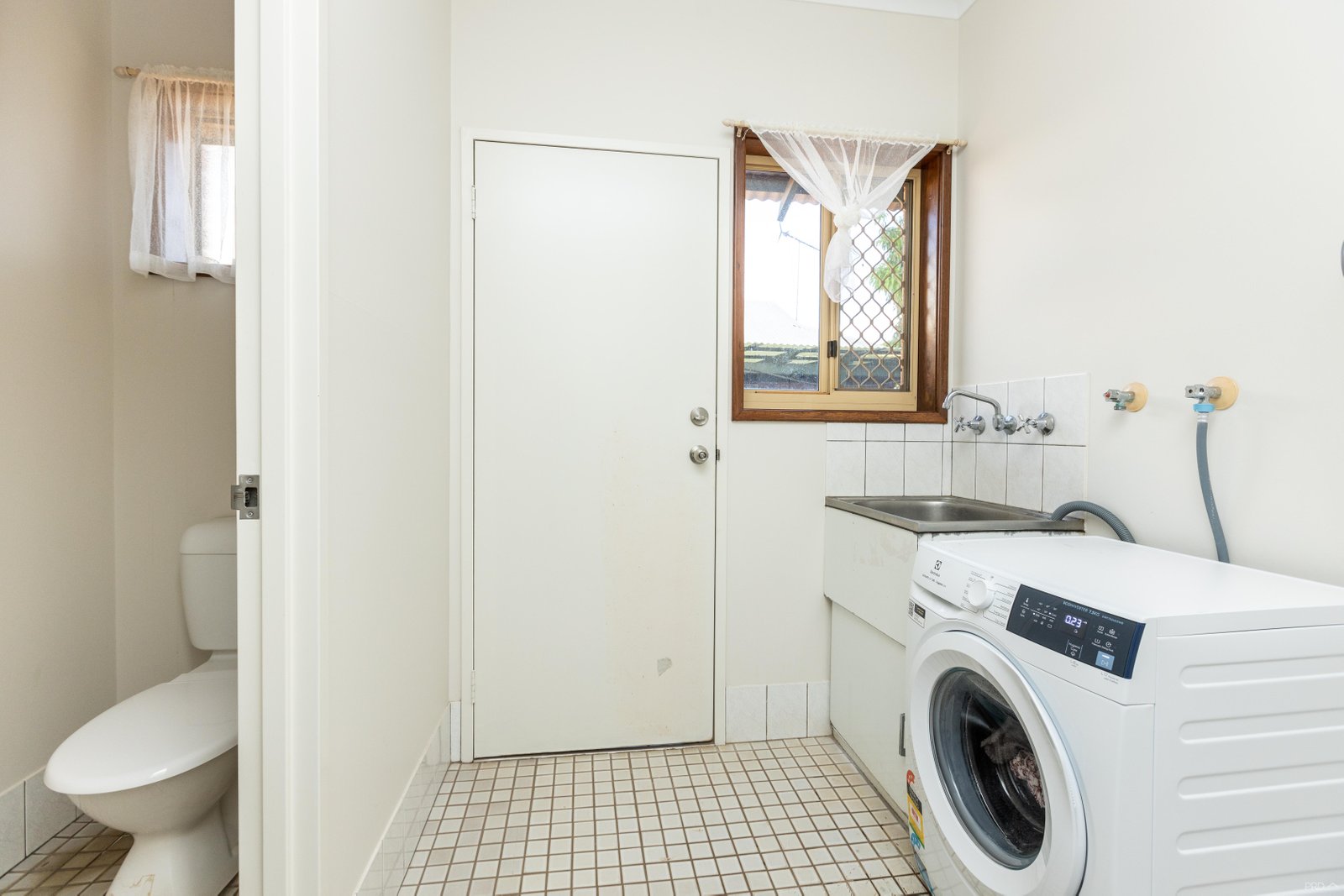 3/6 Rhatigan Place CABLE BEACH 28