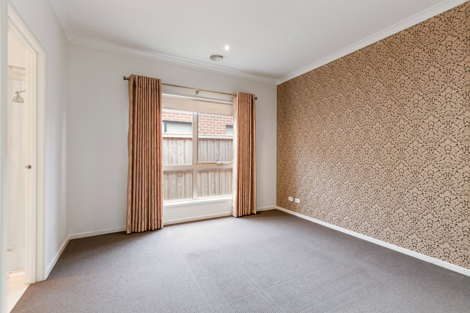 Gallery: 36 Richmond Street
