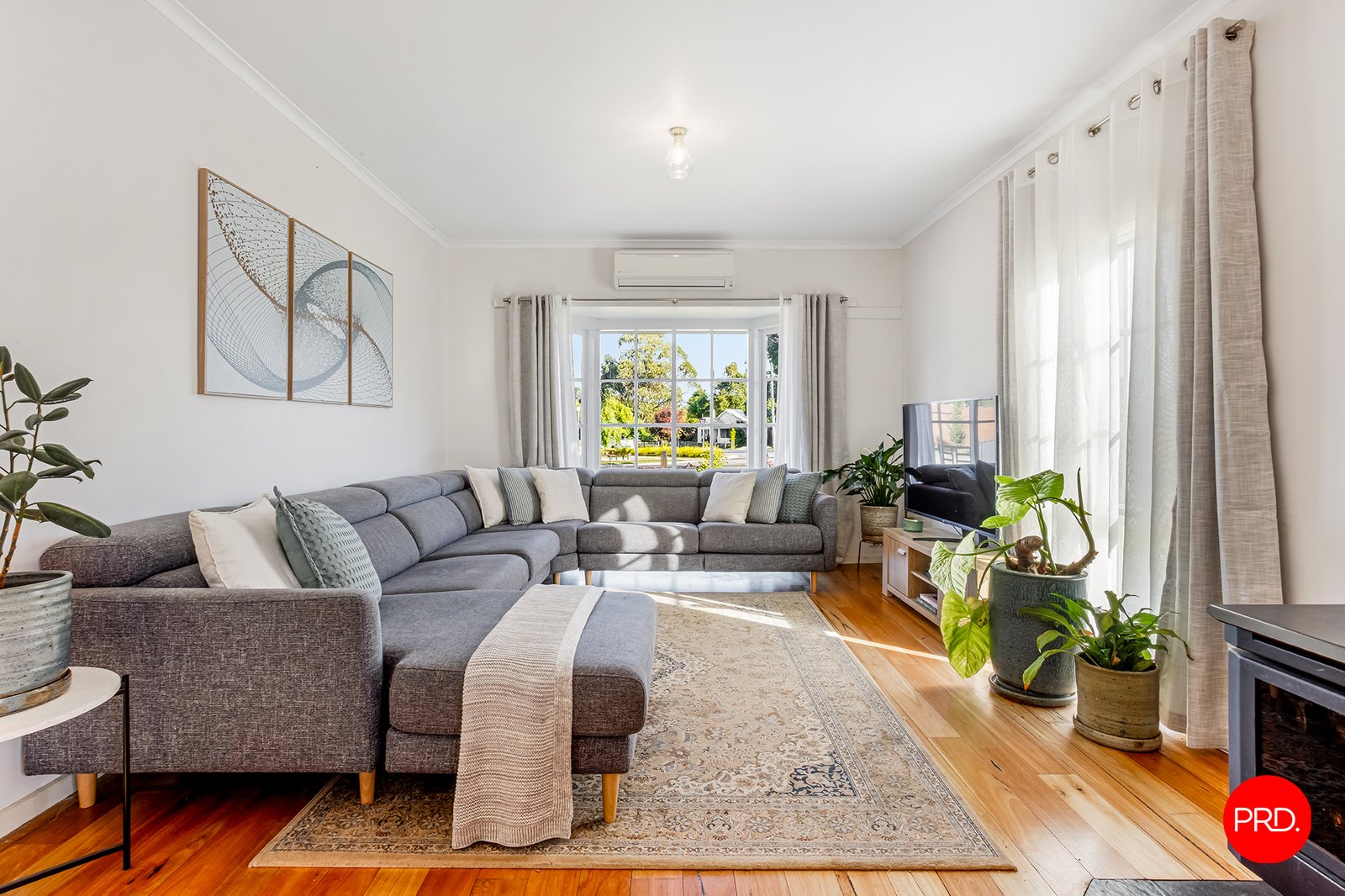 36 Roderick Street TARADALE 3