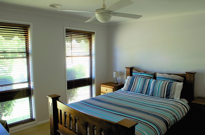 36 Rosedale Drive WEST ALBURY 4